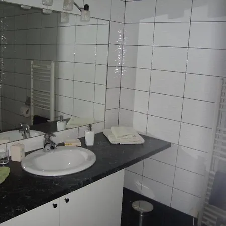 Mare - One Bedroom With Balcony And Sea View 公寓 *